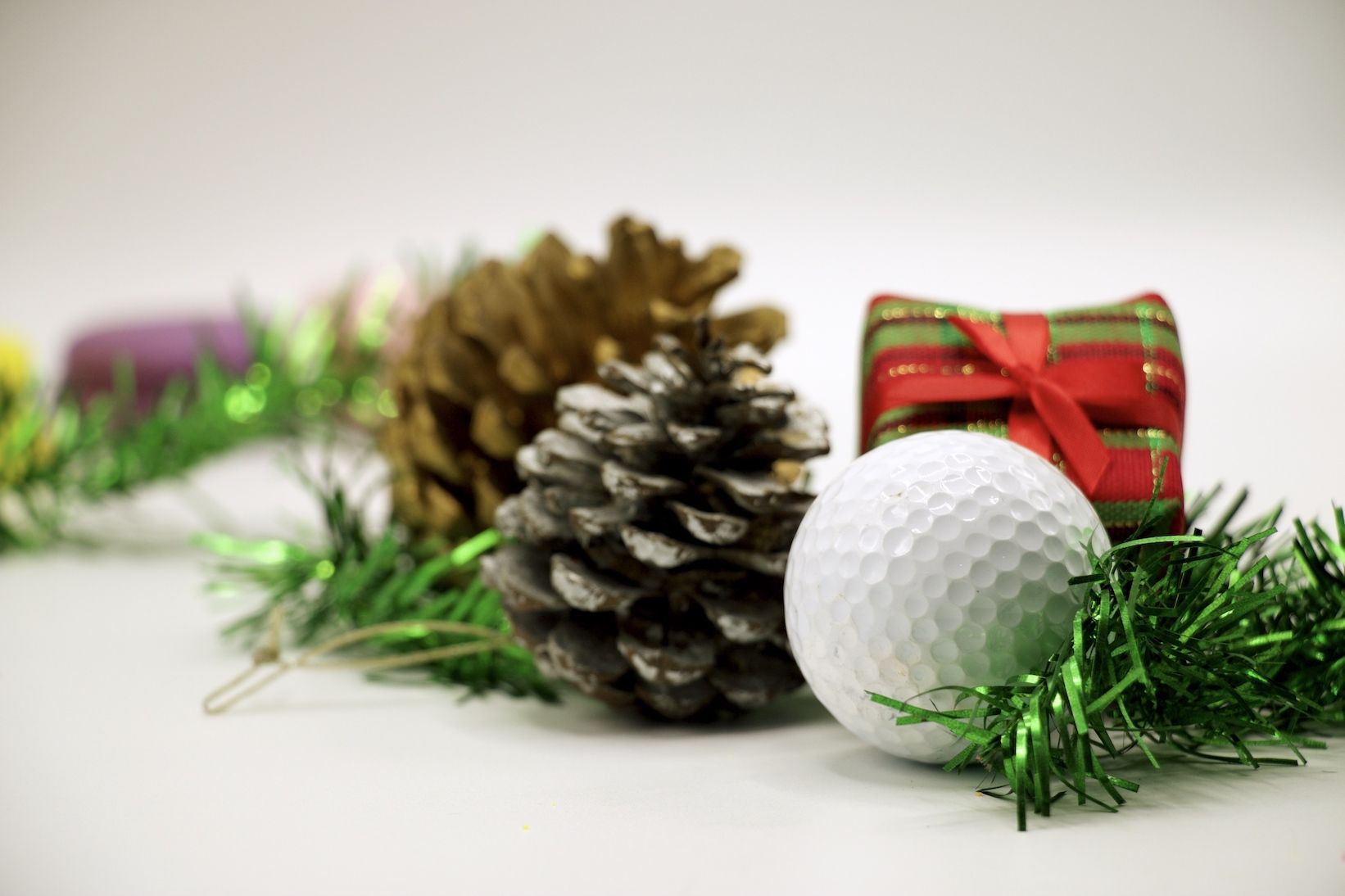 Christmas gifts for golfers